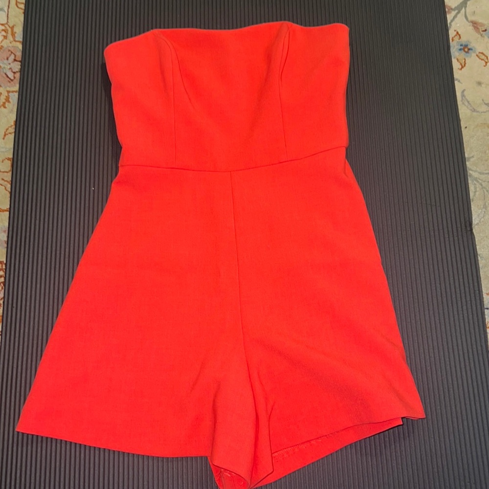 FRENCH CONNECTION
WHISPER SWEETHEART ROMPER